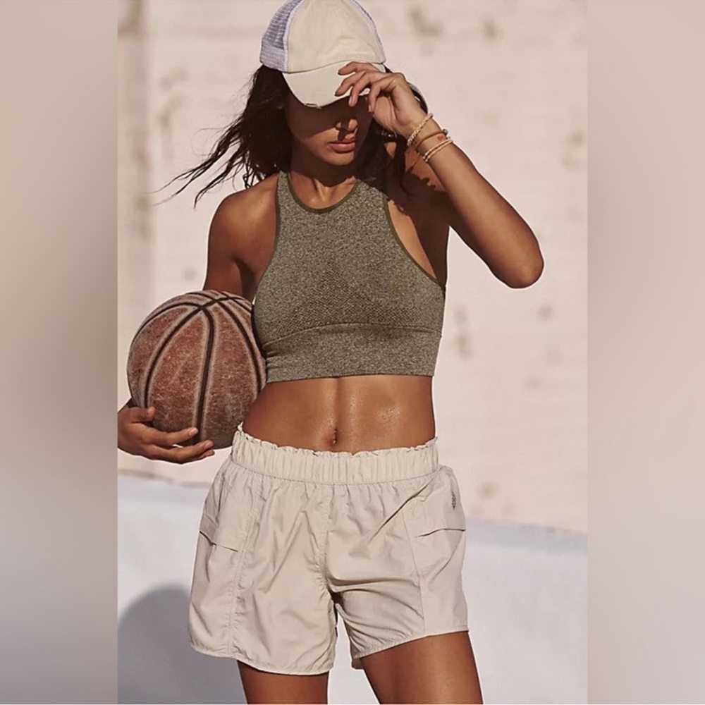 FREE PEOPLE FP Movement In The Wild Short Size S NWT - Picture 7 of 16